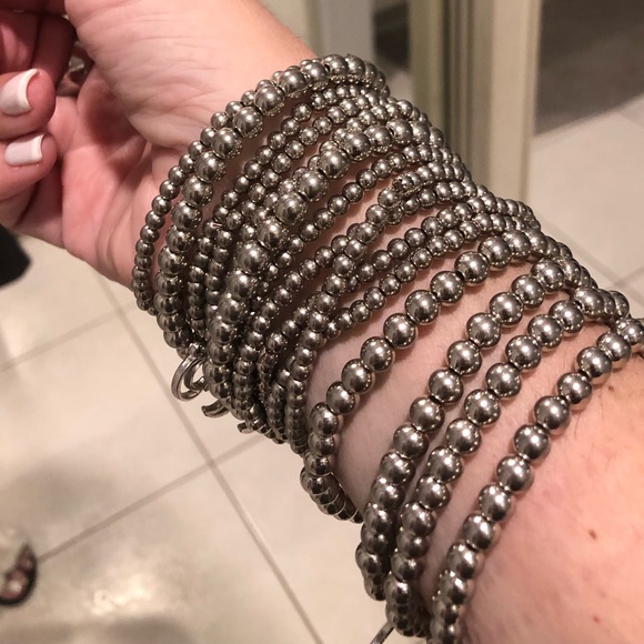 Winner's Circle gun metal Beaded Bracelets - Picture 3 of 3